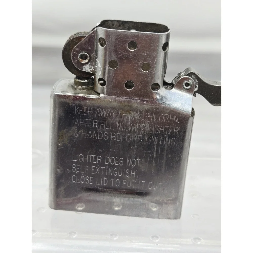 Zippo Aged American USA Flag Patriotic Distressed Worn And Weathered Lighter